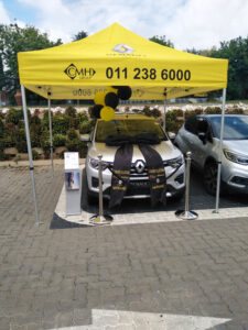 RENAULT-TRIBER-PRESTIGE-PRICED-UNDER-A-GAZEB